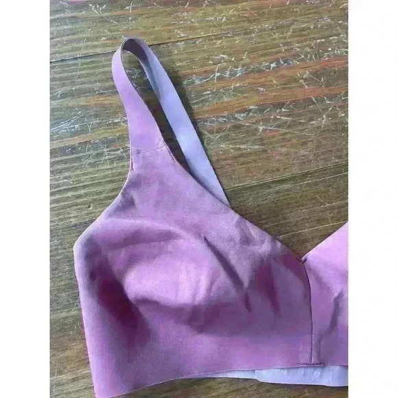 Lululemon Like Nothing Bra In Misty Merlot, 32C - Picture 4 of 8